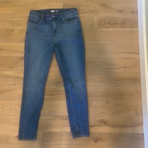 Old Navy Rockstar super skinny size 10